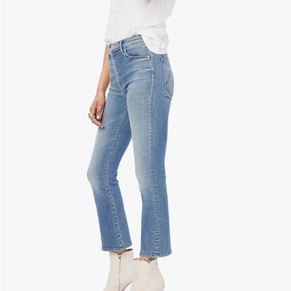 Mother Jeans The Insider Crop in a Side of Rice and Beans Cropped Kick Flare